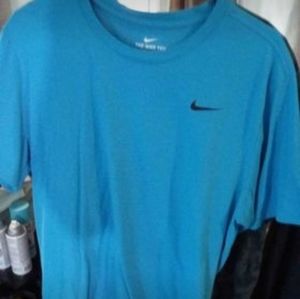 Xl mens nike shirt